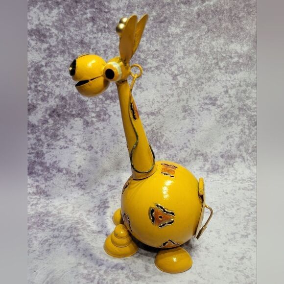 Giraffe Metal Tea Lite Candle Holder - Picture 3 of 12